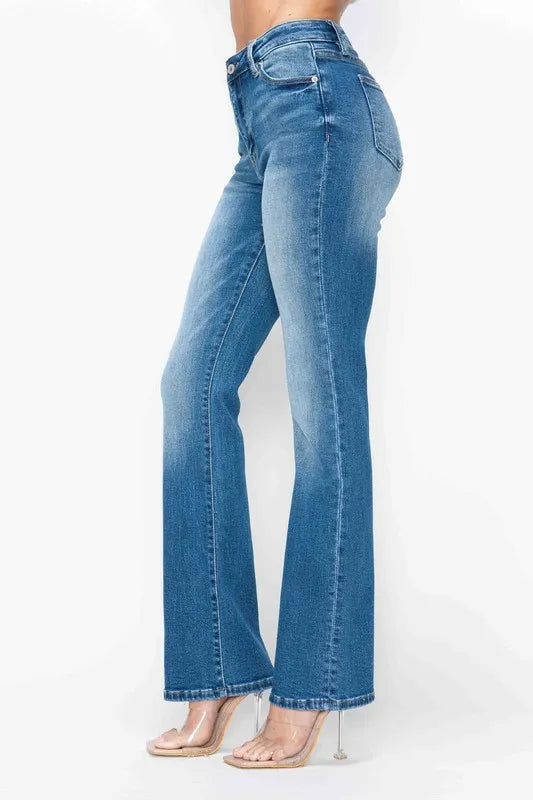 bytos Full Size Distressed High Rise Jeans with Pockets Fitggins