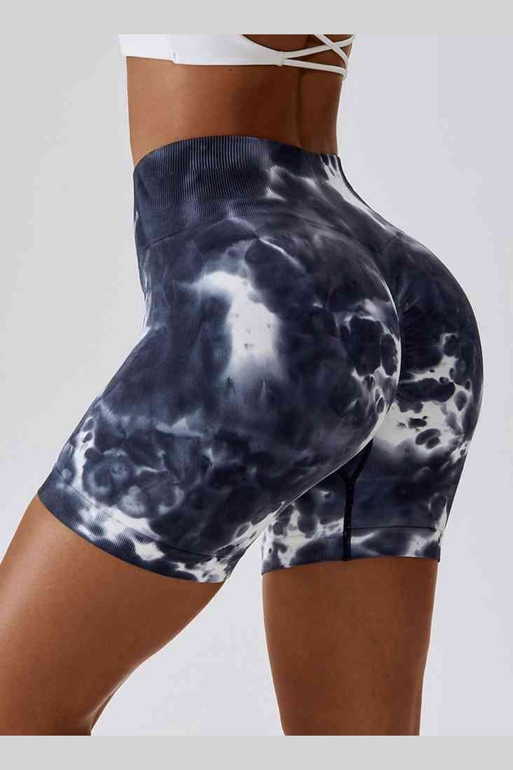 Tie Dye Wide Waistband Slim Fit Sports Shorts - Short Leggings - FITGGINS