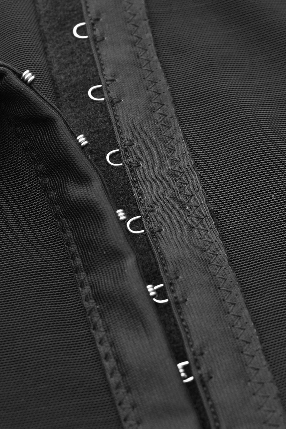 Full Size Hook-and-Eye Shaping Shorts Fitggins