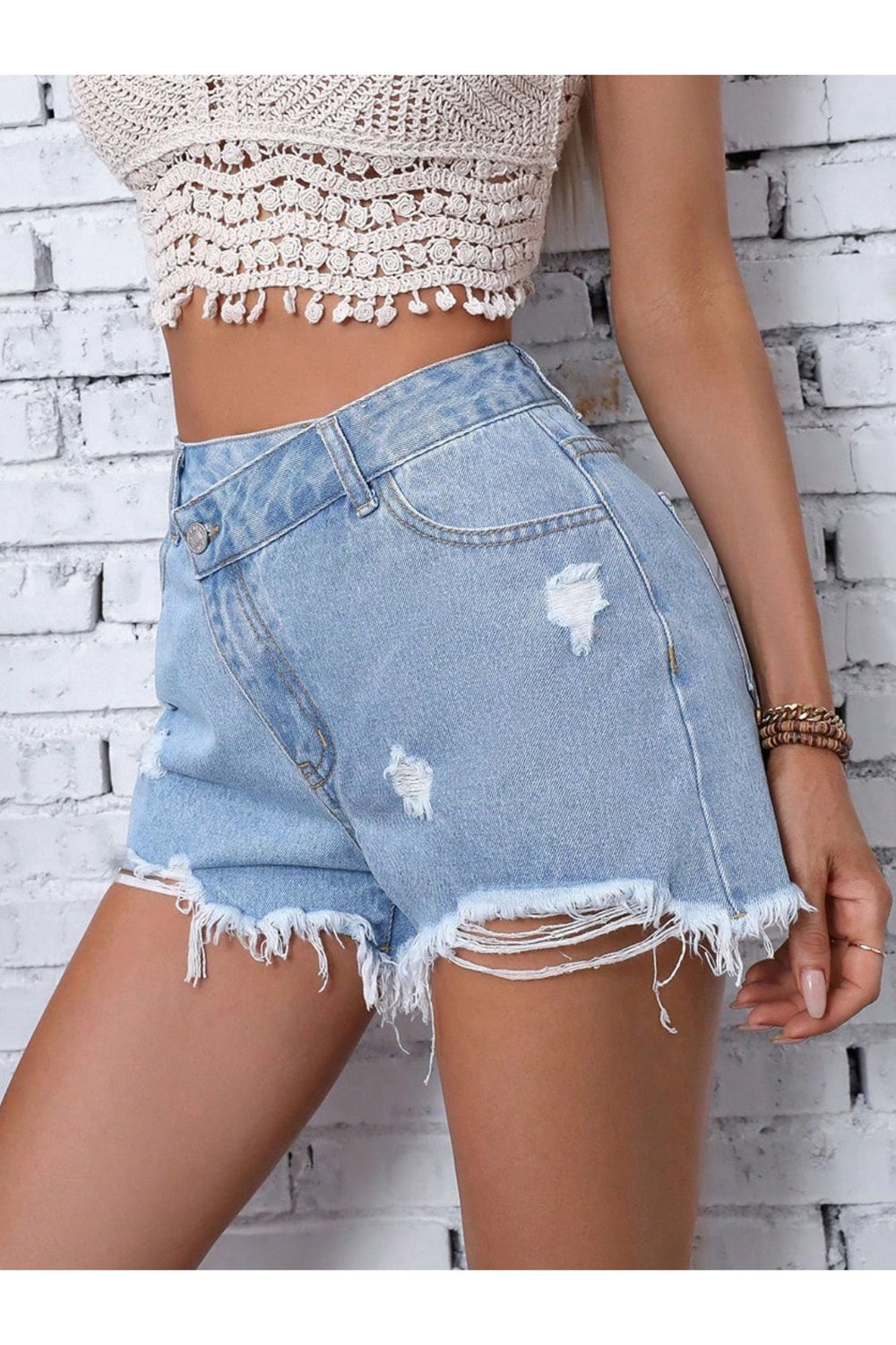 Distressed Raw Hem Denim Shorts - Denim Shorts - FITGGINS