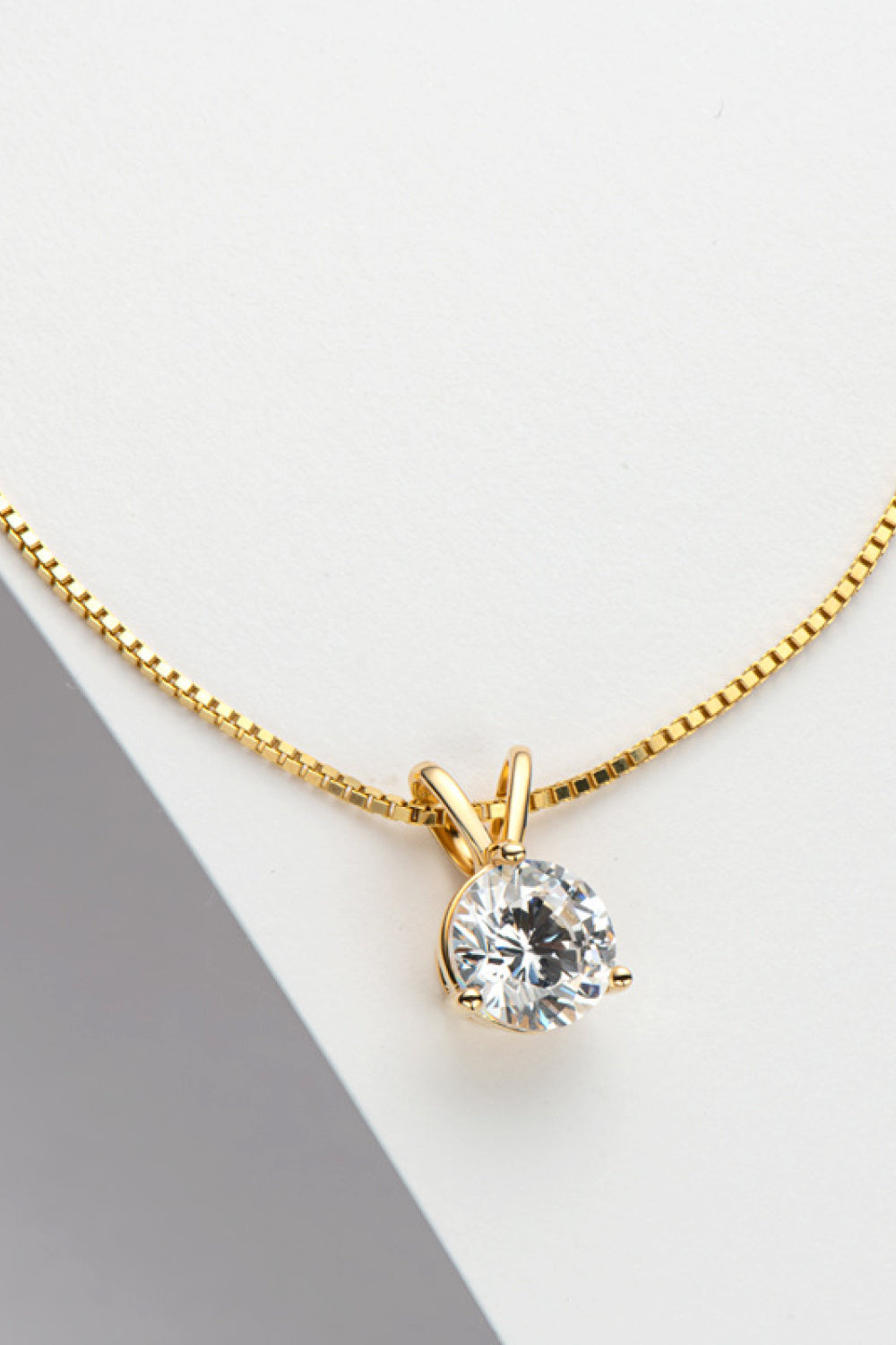 Adored Show Off 1 Carat Moissanite Pendant Necklace - Necklaces - FITGGINS