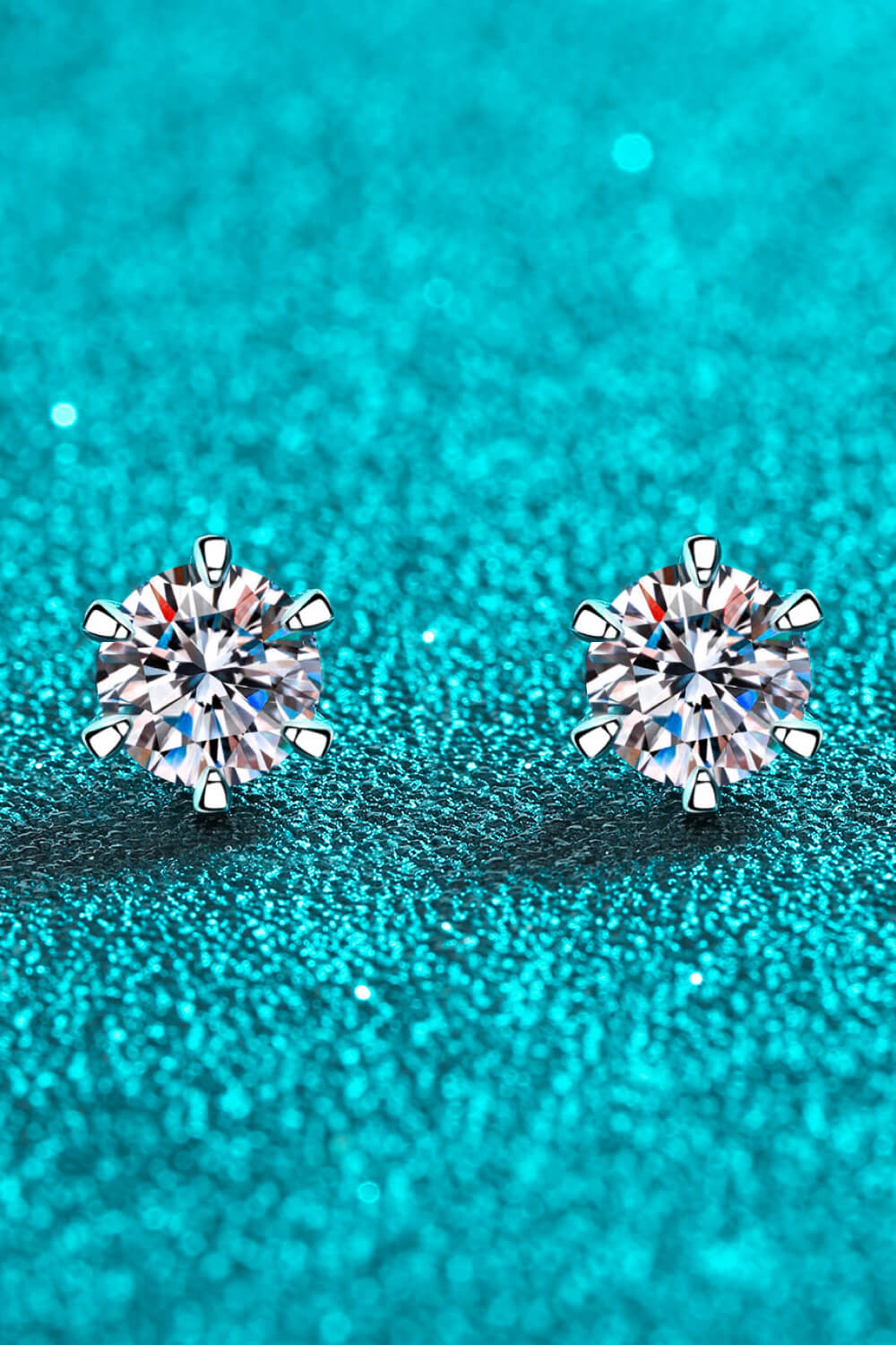 Inlaid Moissanite Stud Earrings - Earrings - FITGGINS