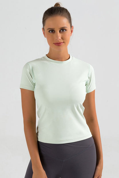 Round Neck Short Sleeve Sports T-Shirt - Crop Tops & Tank Tops - FITGGINS