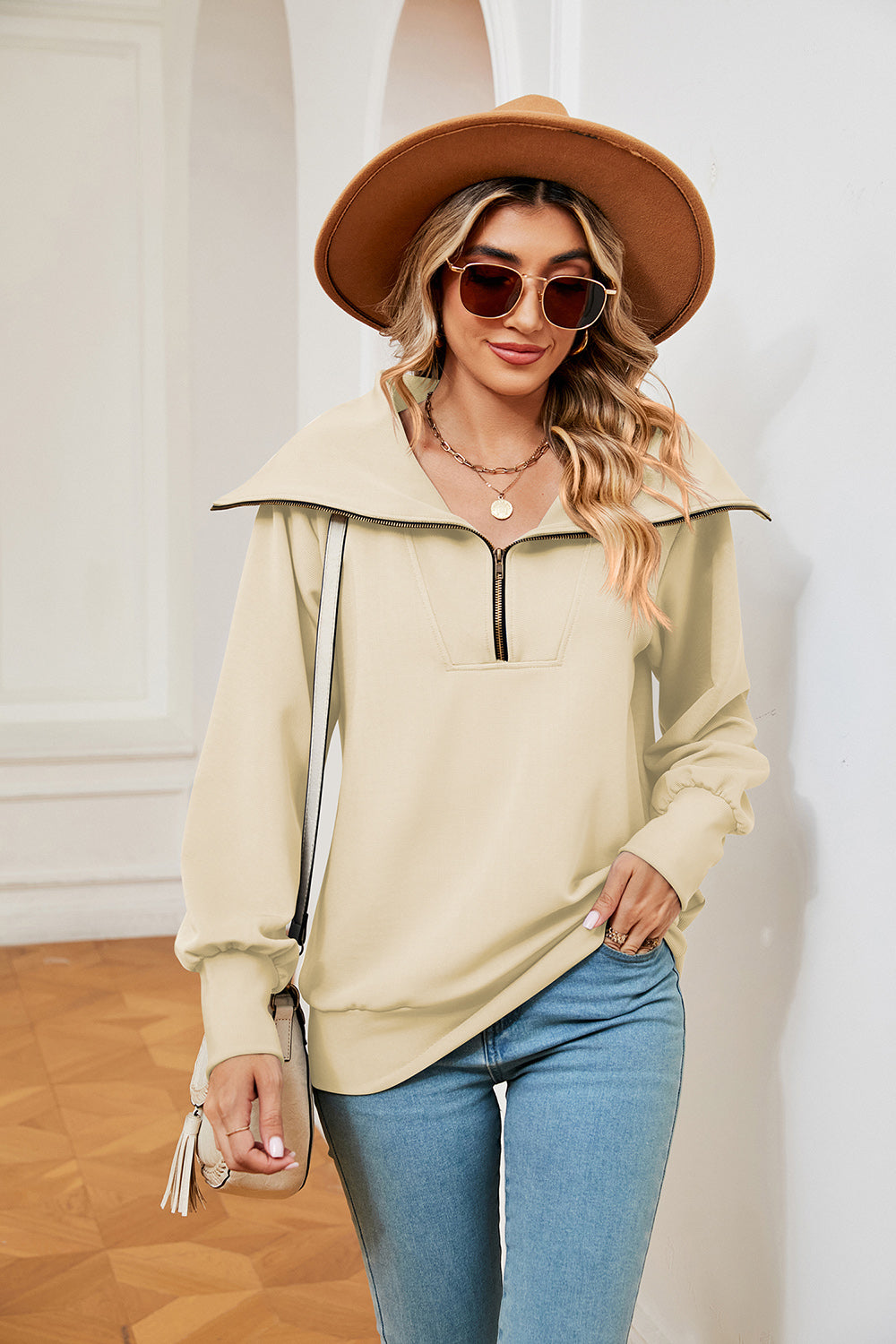 Half-Zip Collared Sweatshirt Cream Fitggins