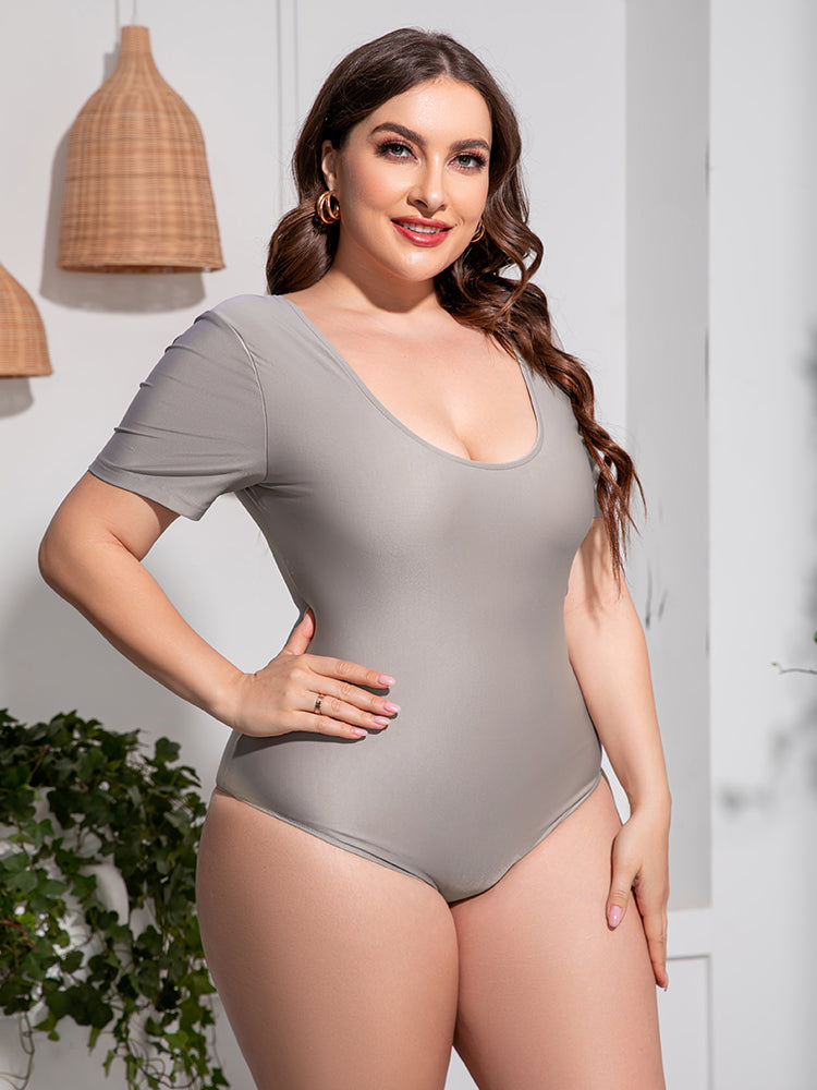Plus Size Scoop Neck Short Sleeve One-Piece Swimsuit Fitggins