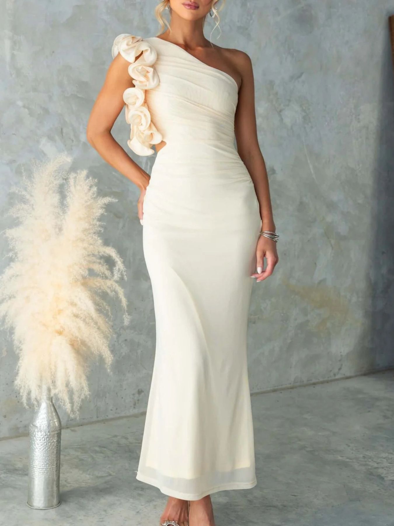 One-Shoulder Floral Trim Sleeveless Maxi Dress Fitggins