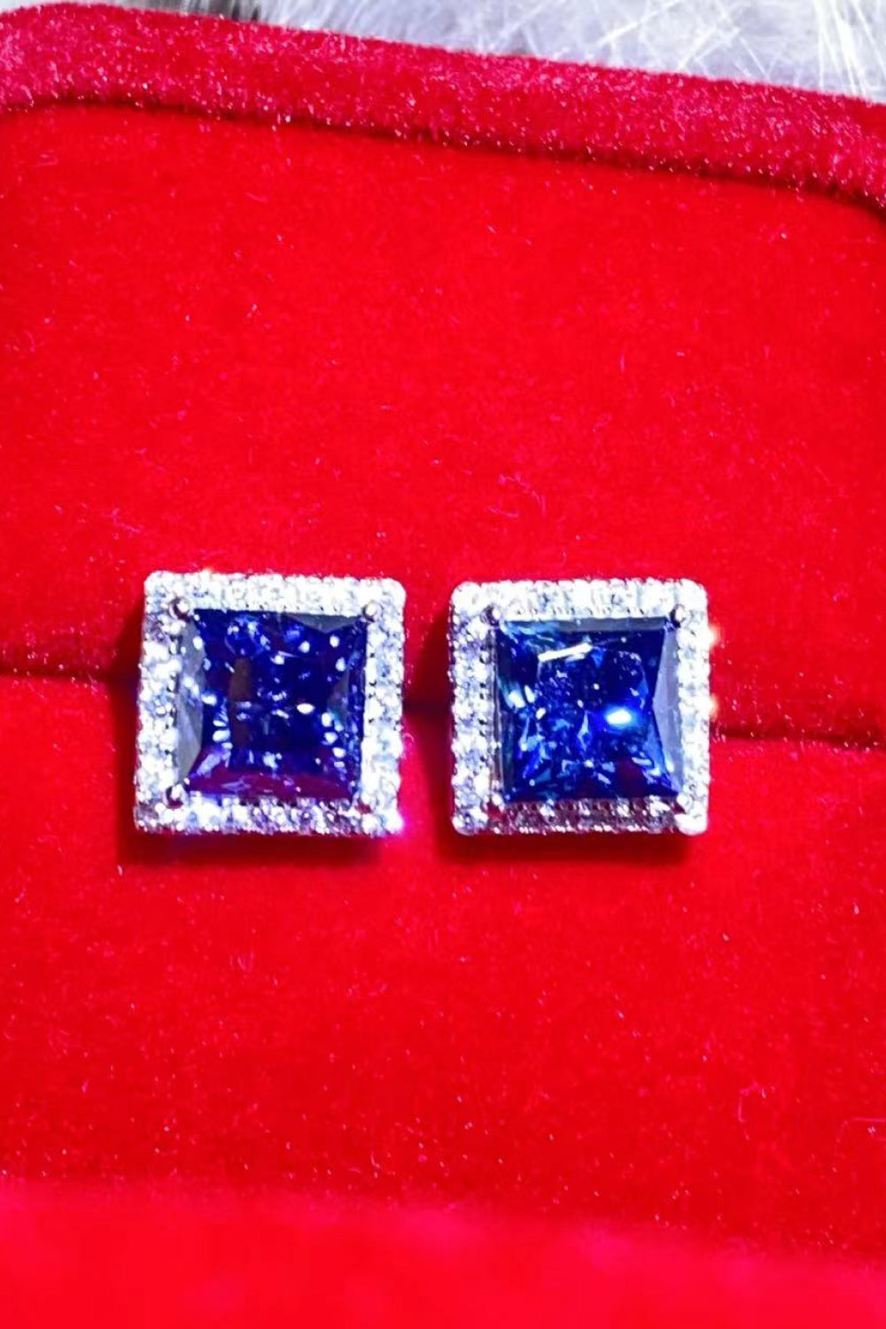 925 Sterling Silver 4 Carat Moissanite Square Earrings - Earrings - FITGGINS