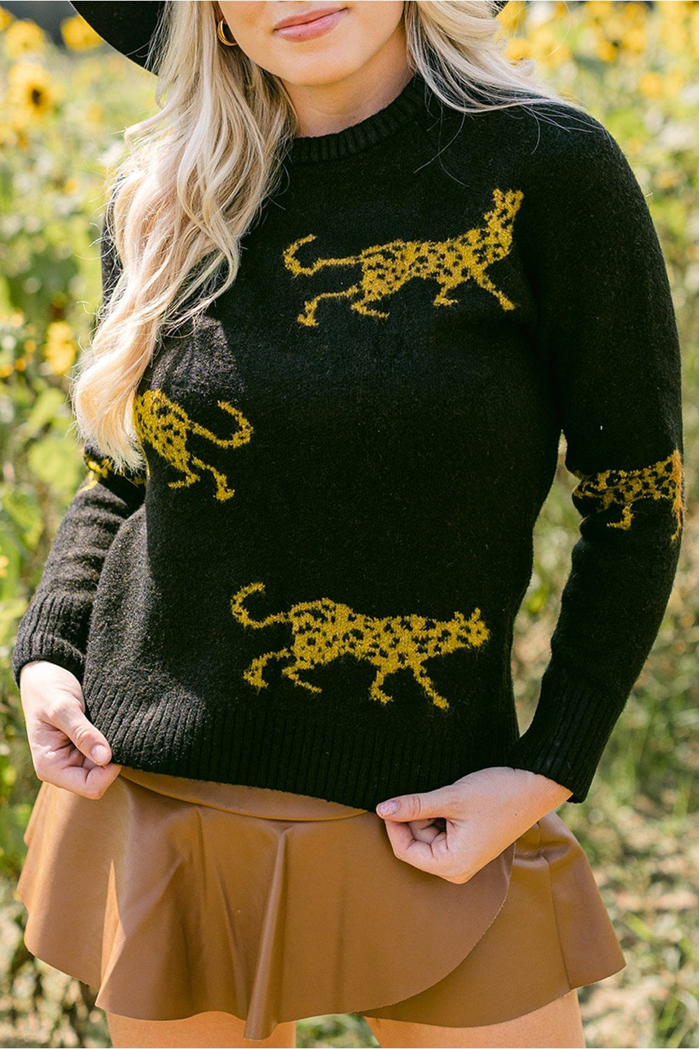 Animal Print Round Neck Sweater - Pullover Sweaters - FITGGINS