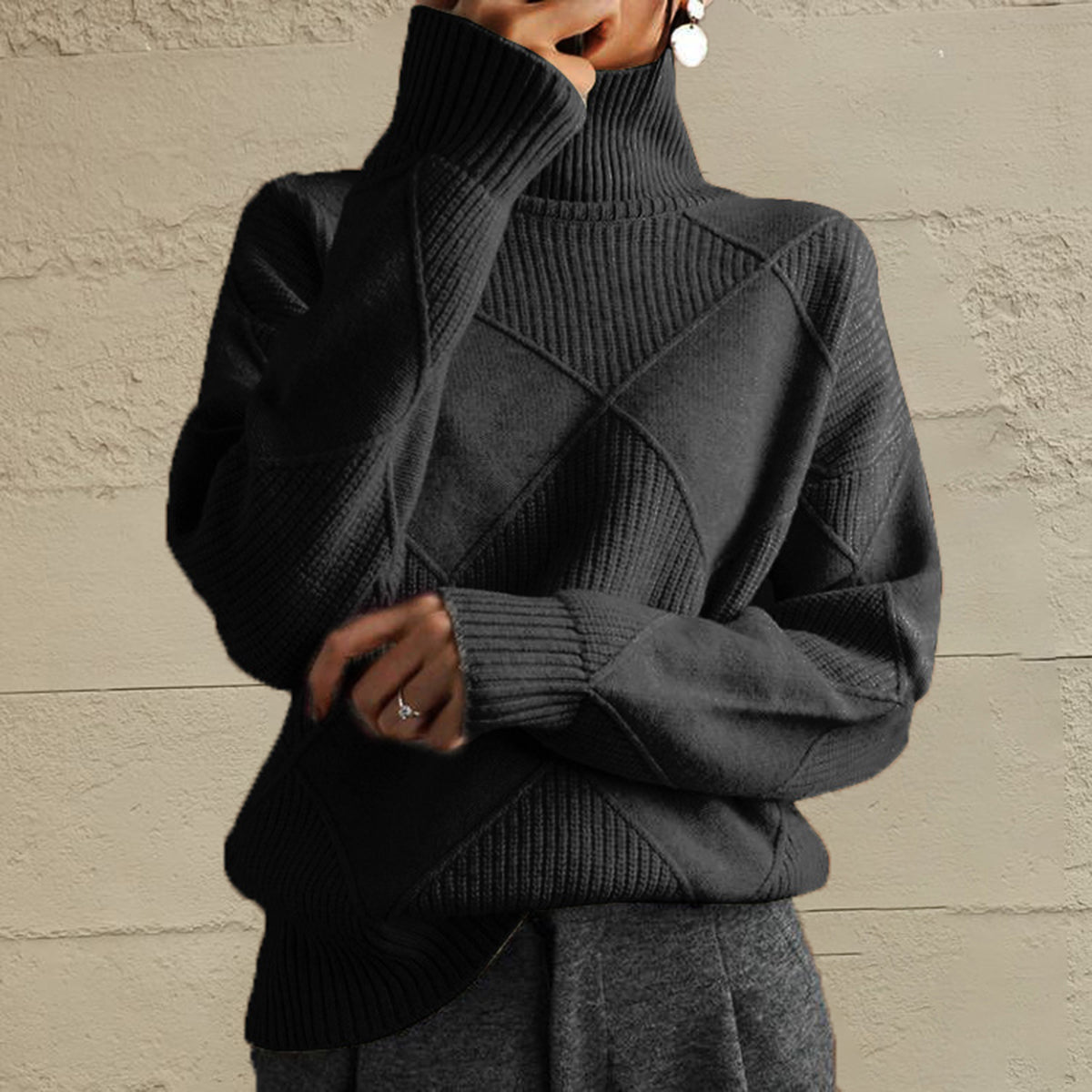 Geometric Turtleneck Long Sleeve Sweater Black Fitggins