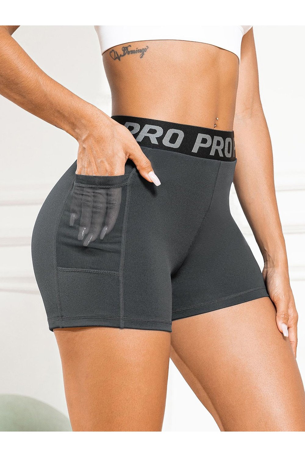 Elastic Waist Active Shorts with Pockets - Short Leggings - FITGGINS