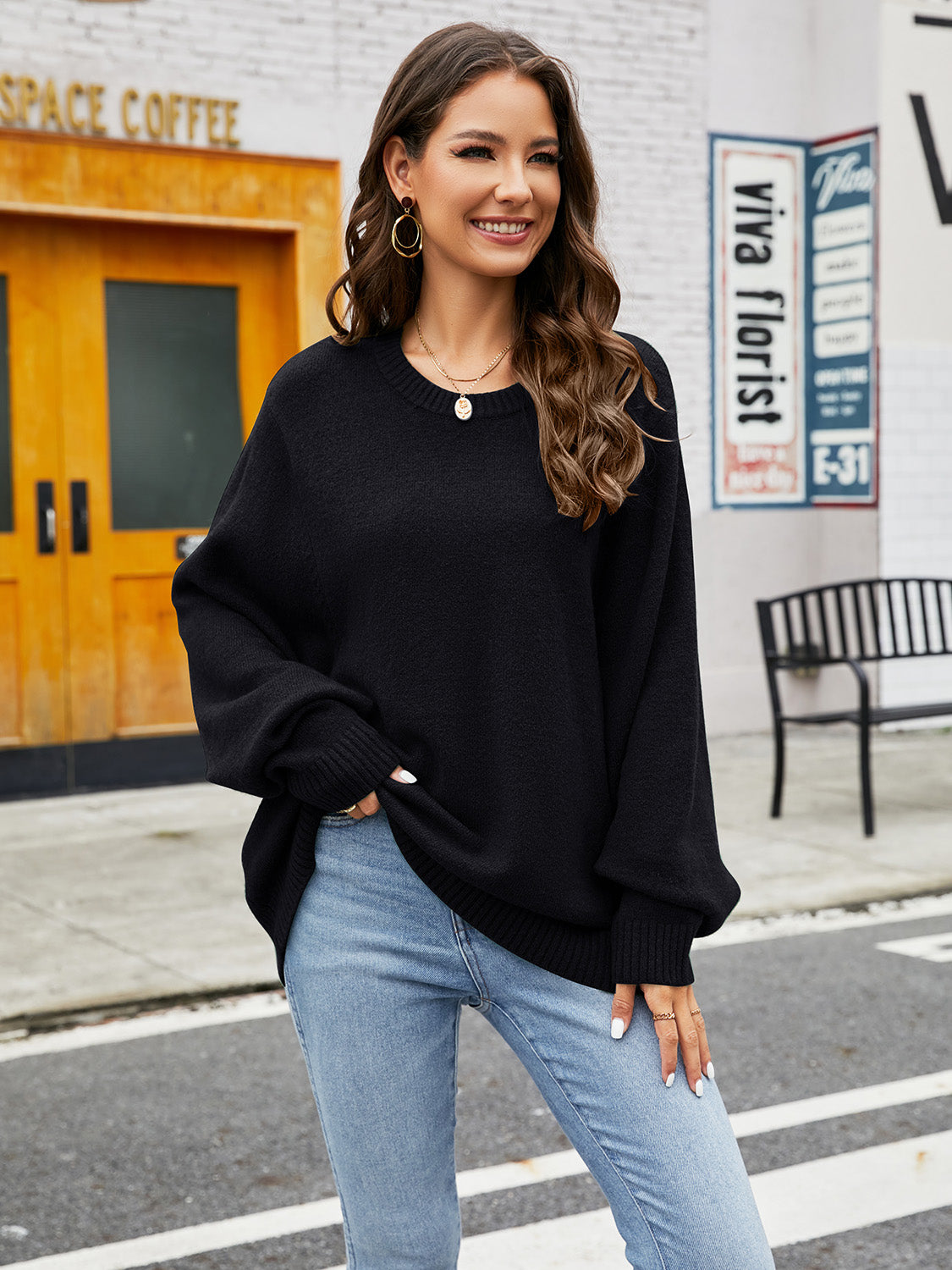 Round Neck Ribbed Trim Sweater Fitggins