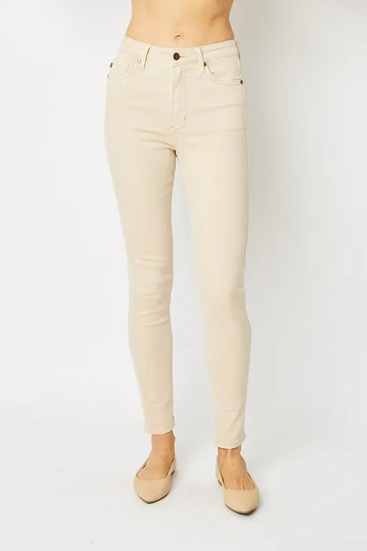 Judy Blue Full Size Garment Dyed Tummy Control Skinny Jeans BONE Fitggins