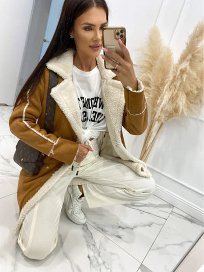 Lapel Collar Exposed Seam Buttoned Coat Fitggins