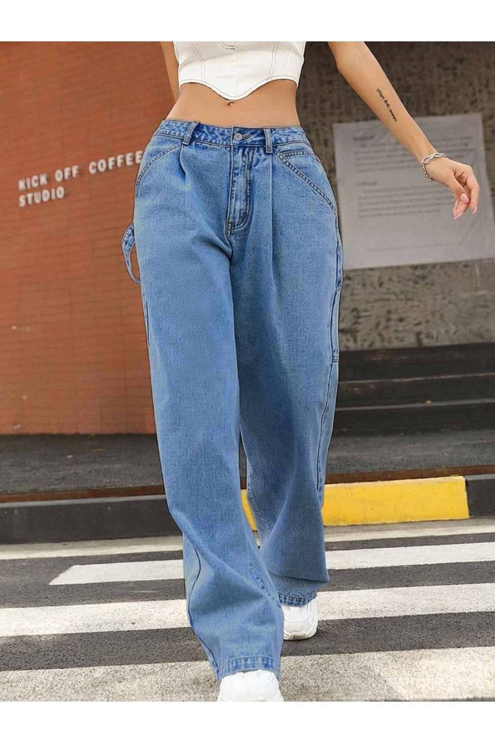 Wide Leg Jeans with Pockets - Jeans - FITGGINS