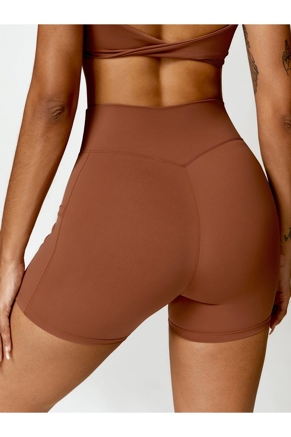 Twisted High Waist Active Shorts with Pockets - Short Leggings - FITGGINS