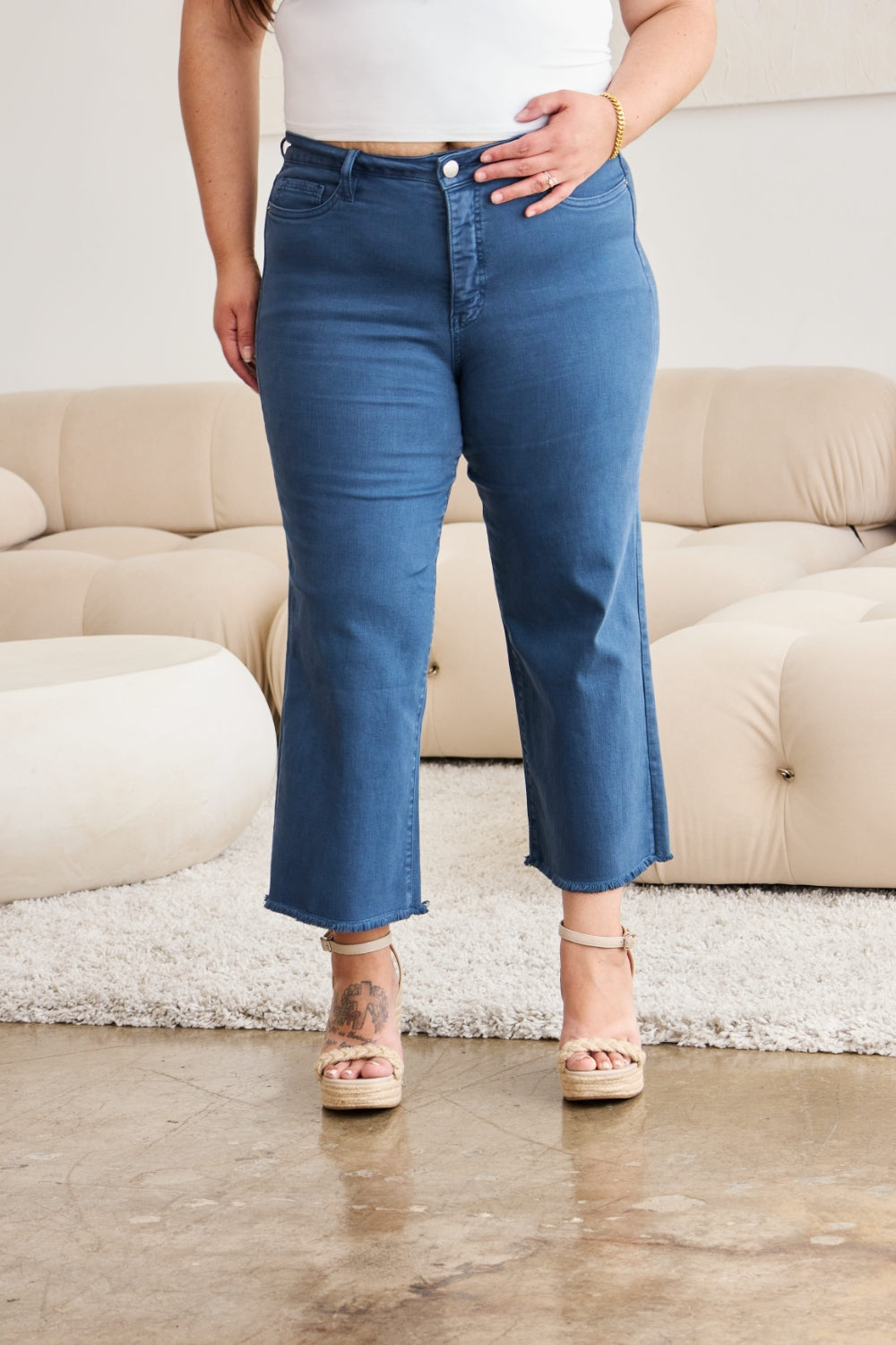 RFM Crop Chloe Full Size Tummy Control High Waist Raw Hem Jeans - Jeans - FITGGINS