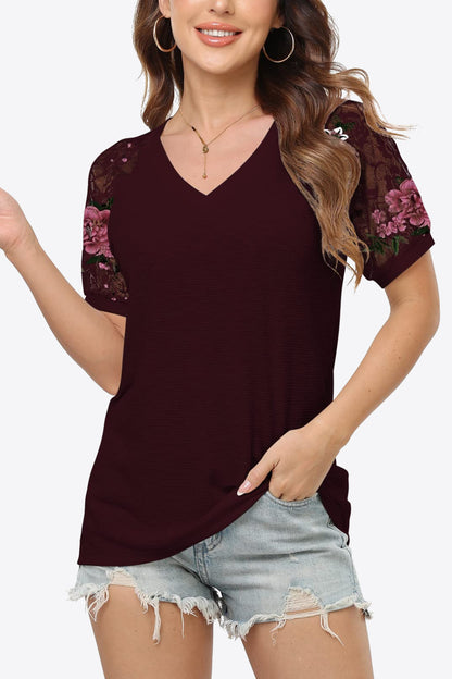 Short Sleeve V-Neck Tee - T-Shirts - FITGGINS