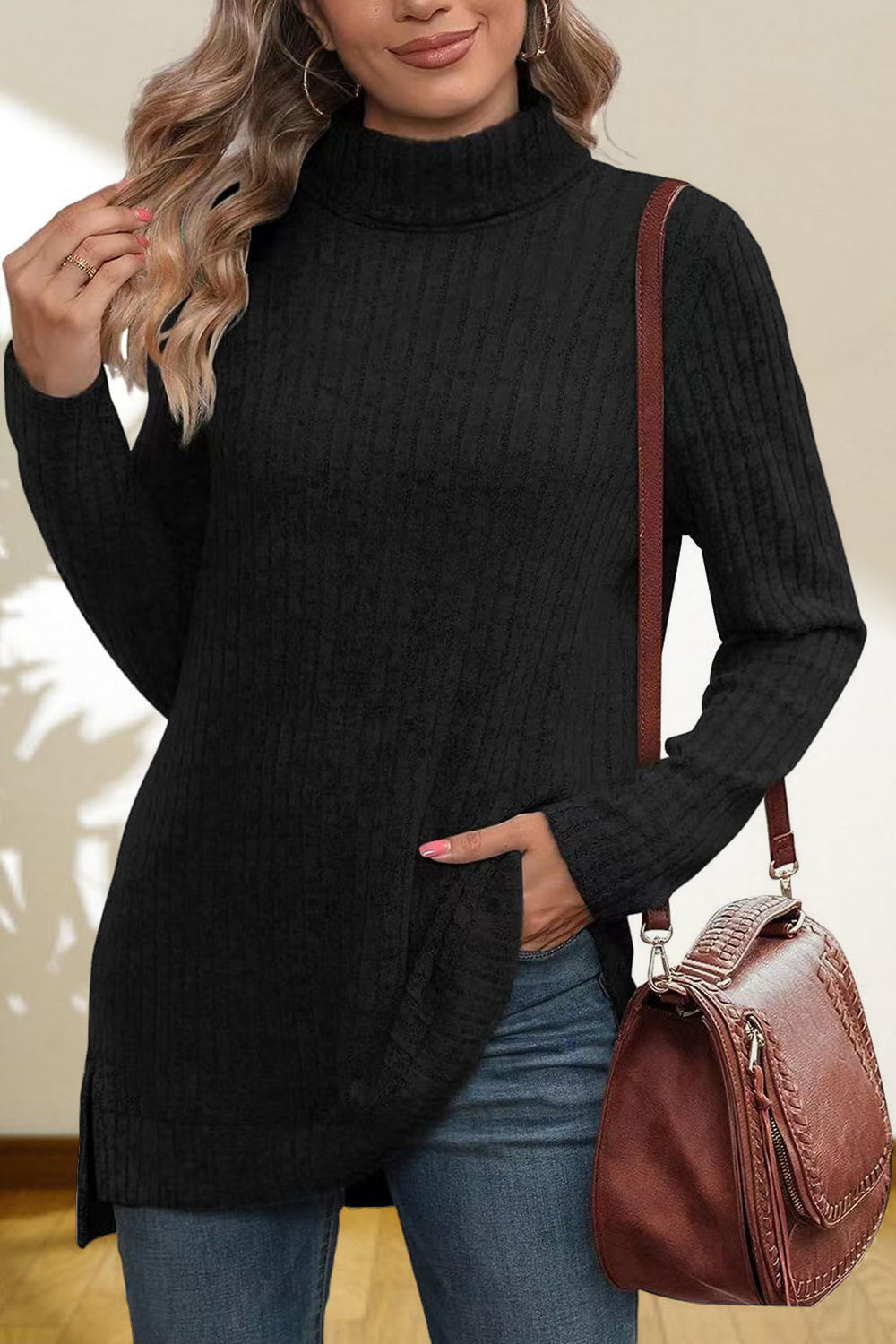 Turtleneck High Low Top Black Fitggins