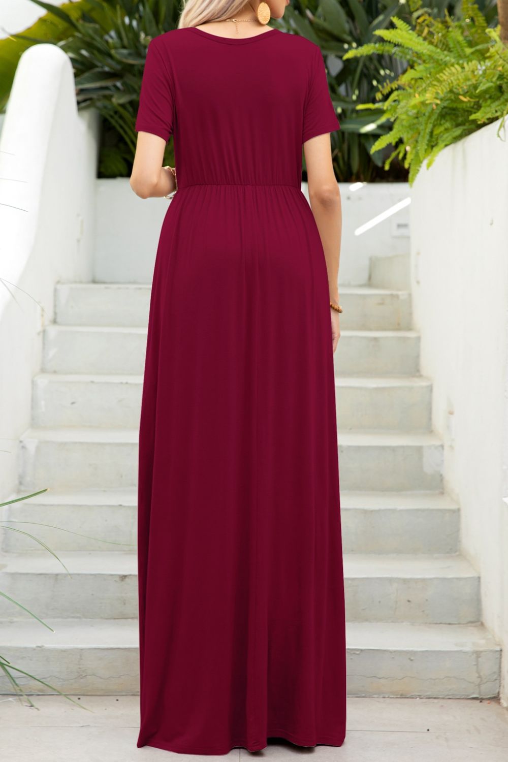Round Neck Maxi Tee Dress with Pockets Fitggins