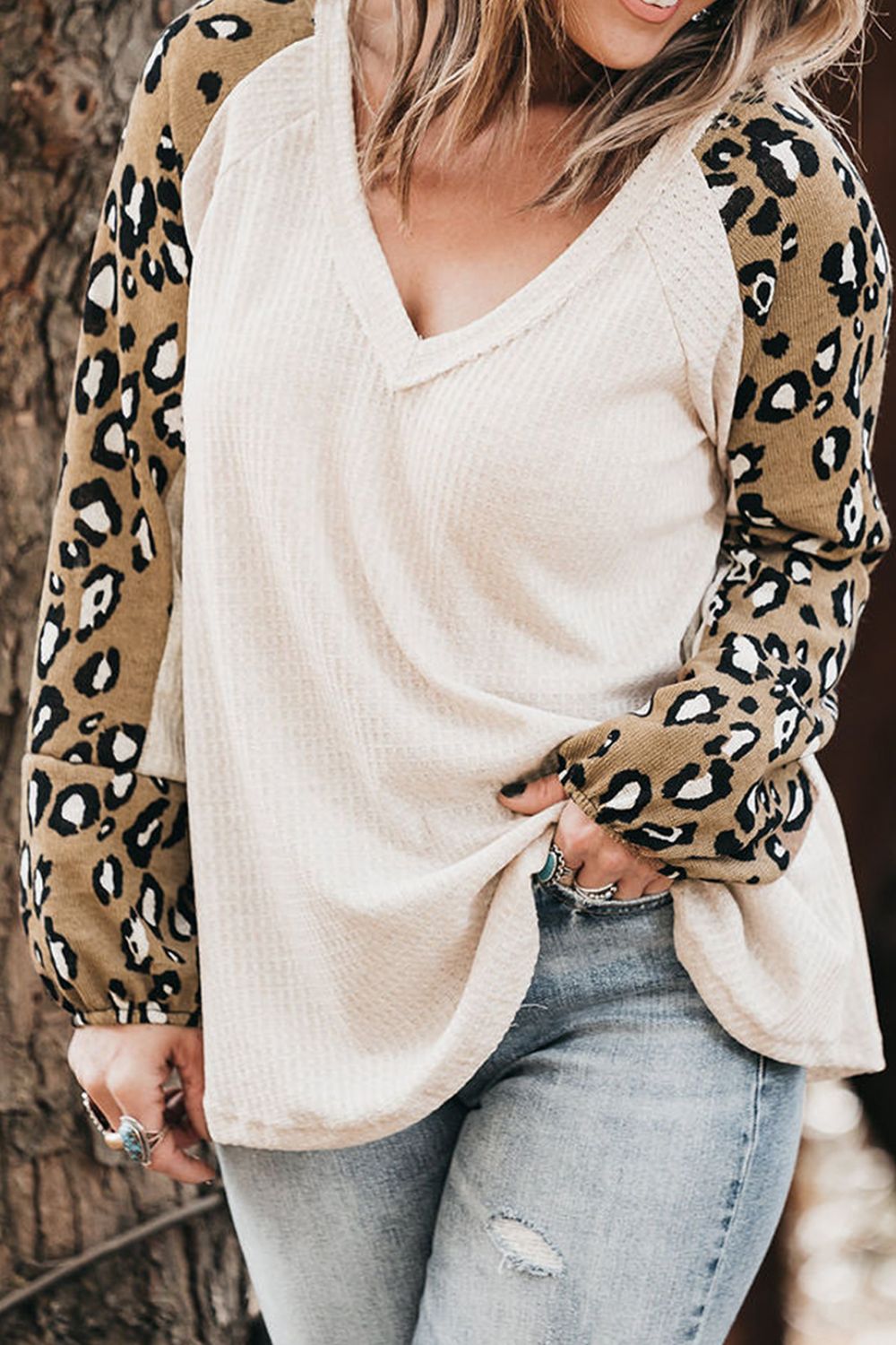 Plus Size Leopard V-Neck Raglan Sleeve Blouse - Blouses - FITGGINS