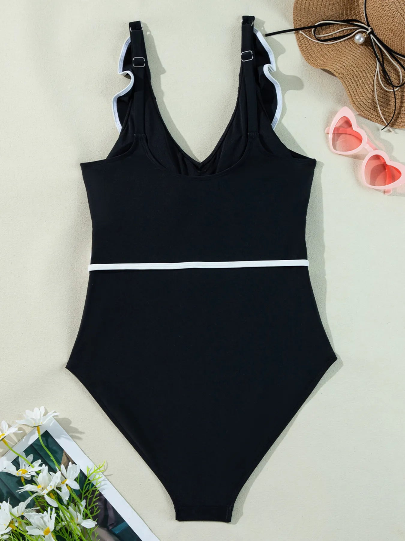 Ruffle Trim V-Neck One-Piece Swimsuit Fitggins