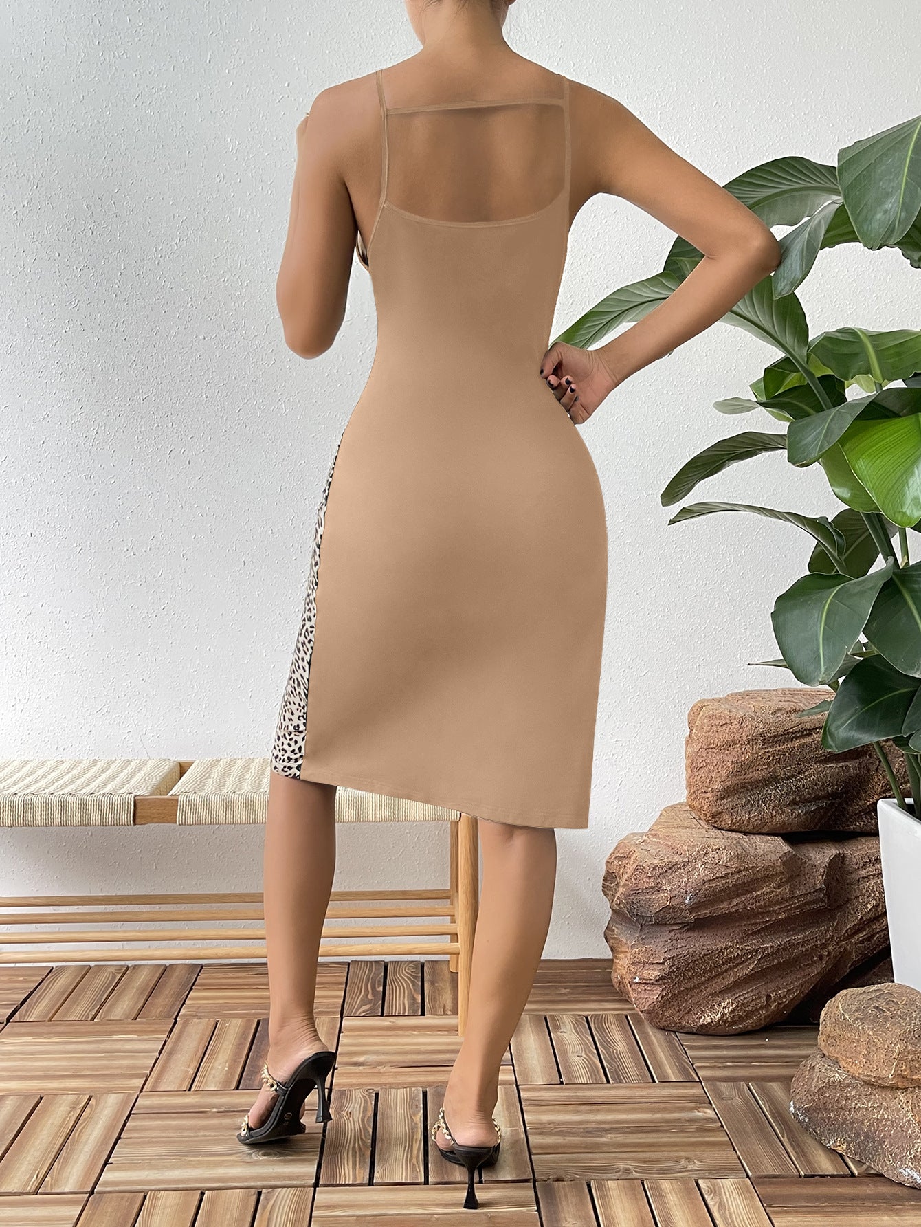 Ivy Lane Leopard Color Block Cutout Sleeveless Knee-Length Dress Fitggins