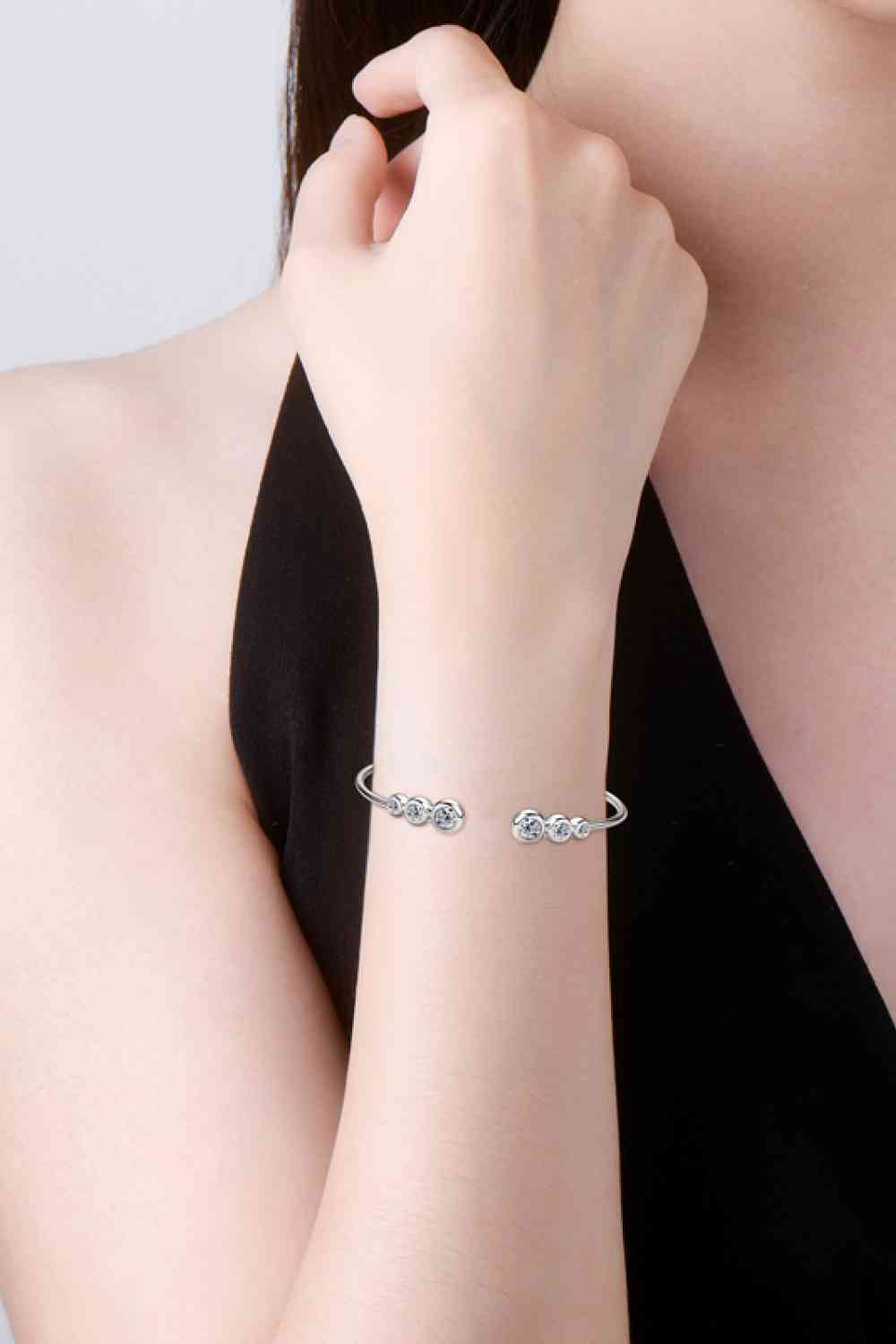 1.8 Carat Moissanite 925 Sterling Silver Bracelet - Bracelets - FITGGINS