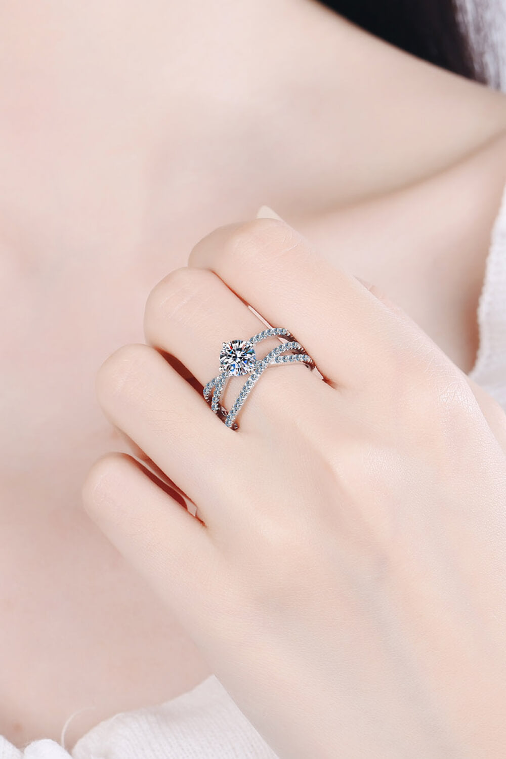 1 Carat Moissanite Crisscross Ring - Rings - FITGGINS