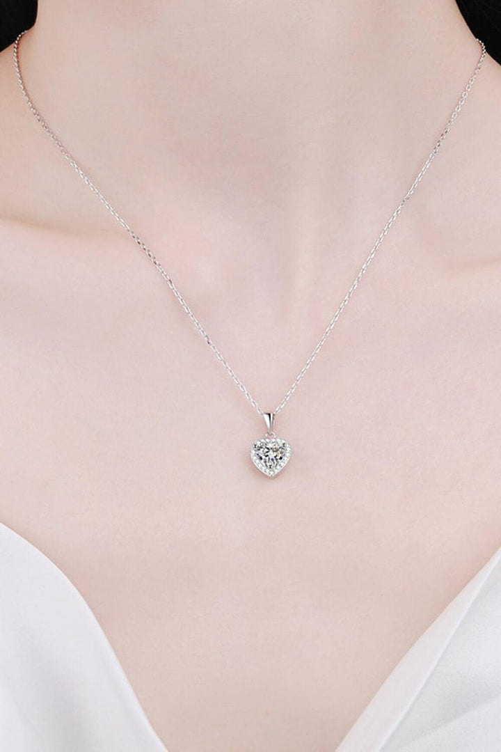1 Carat Moissanite Heart Pendant Chain Necklace - Necklaces - FITGGINS