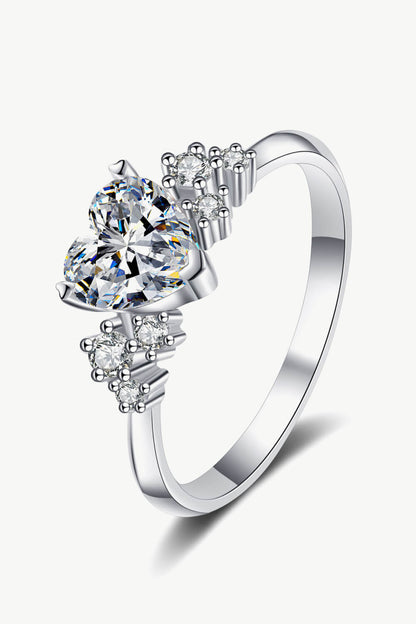 1 Carat Moissanite Heart Ring - Rings - FITGGINS