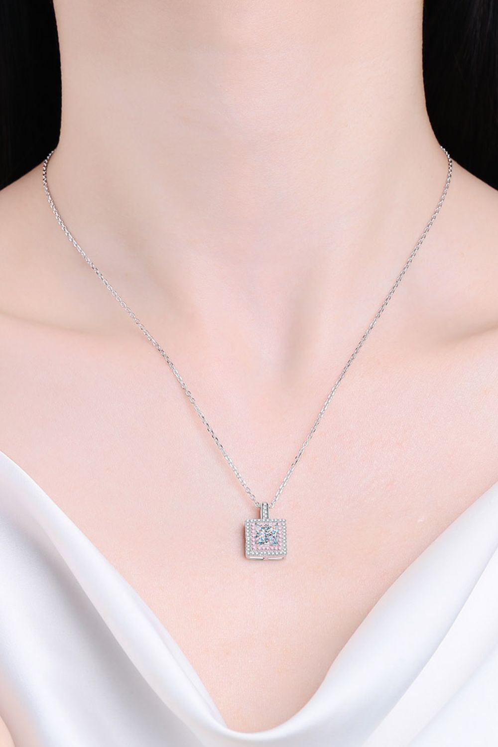 1 Carat Moissanite Square Pendant Chain Necklace - Necklaces - FITGGINS