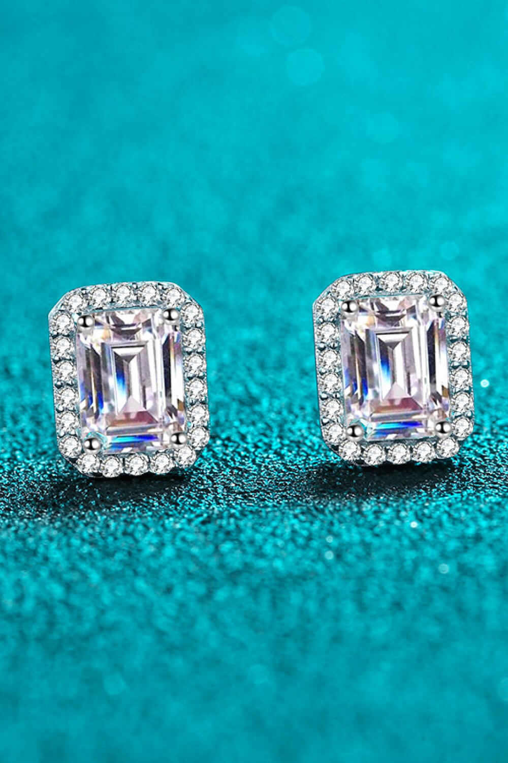 1 Carat Moissanite Rhodium-Plated Square Stud Earrings - Earrings - FITGGINS