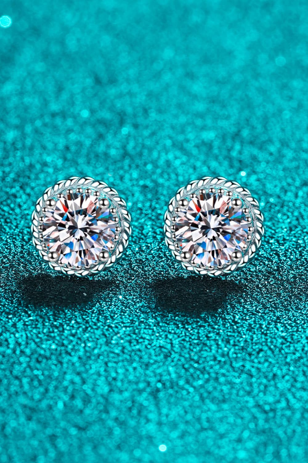 2 Carat Moissanite 925 Sterling Silver Stud Earrings - Earrings - FITGGINS