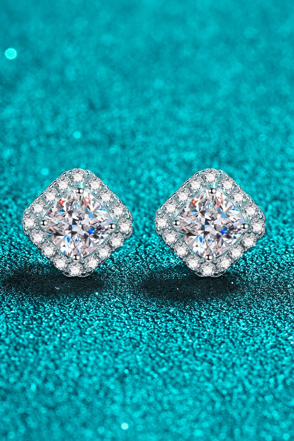 925 Sterling Silver Inlaid 2 Carat Moissanite Square Stud Earrings - Earrings - FITGGINS