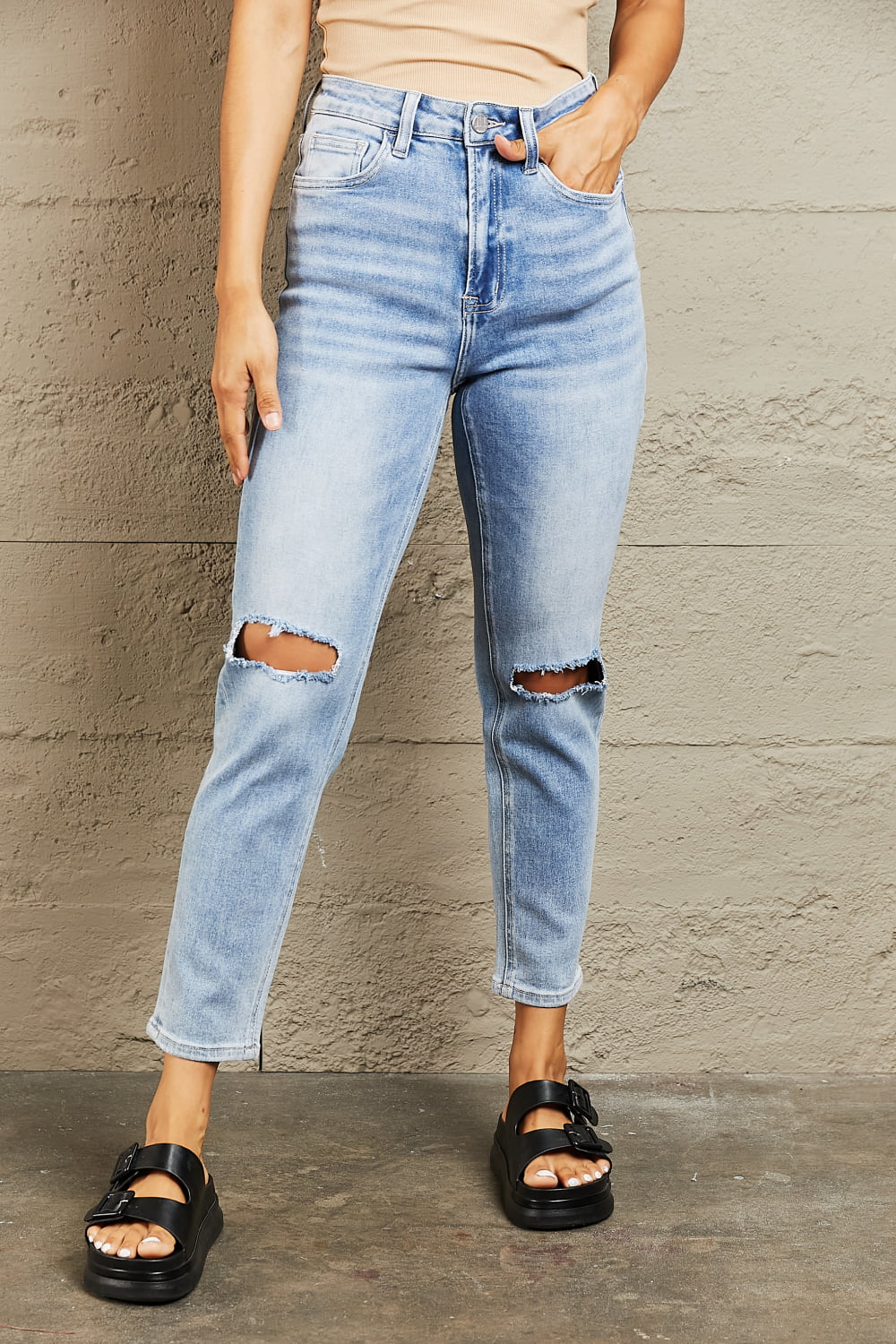 BAYEAS High Waisted Distressed Slim Cropped Jeans - Jeans - FITGGINS