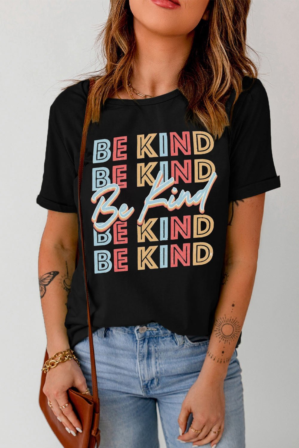 BE KIND Graphic Short Sleeve Tee - T-Shirts - FITGGINS