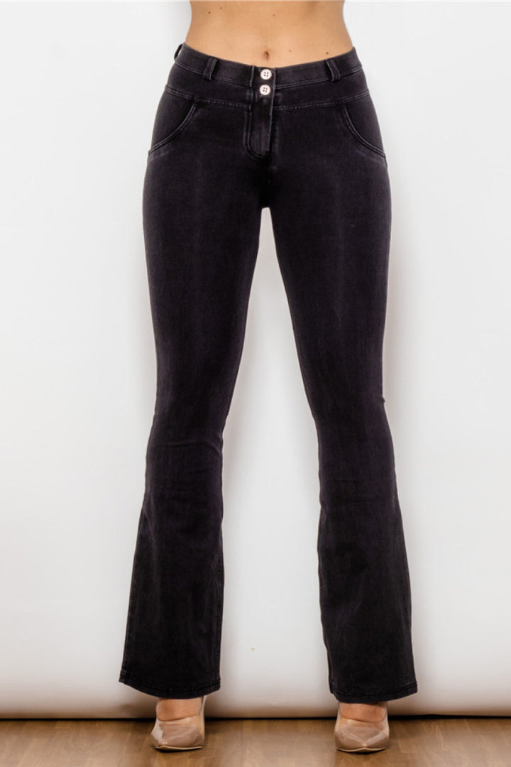 Buttoned Flare Jeans - Jeans - FITGGINS