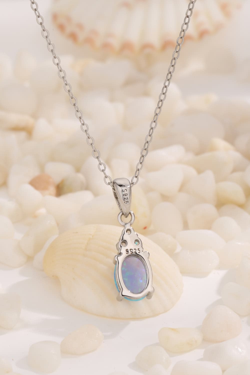 Find Your Center Opal Pendant Necklace - Necklaces - FITGGINS