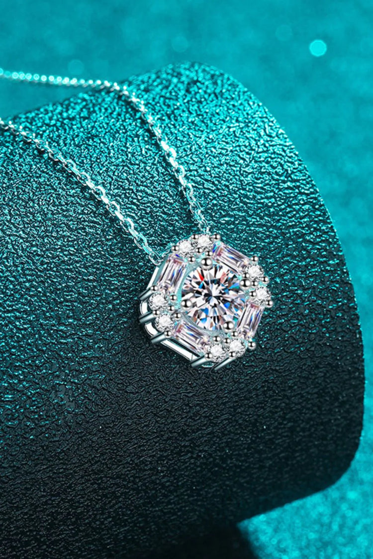 Geometric Moissanite Pendant Chain Necklace - Necklaces - FITGGINS