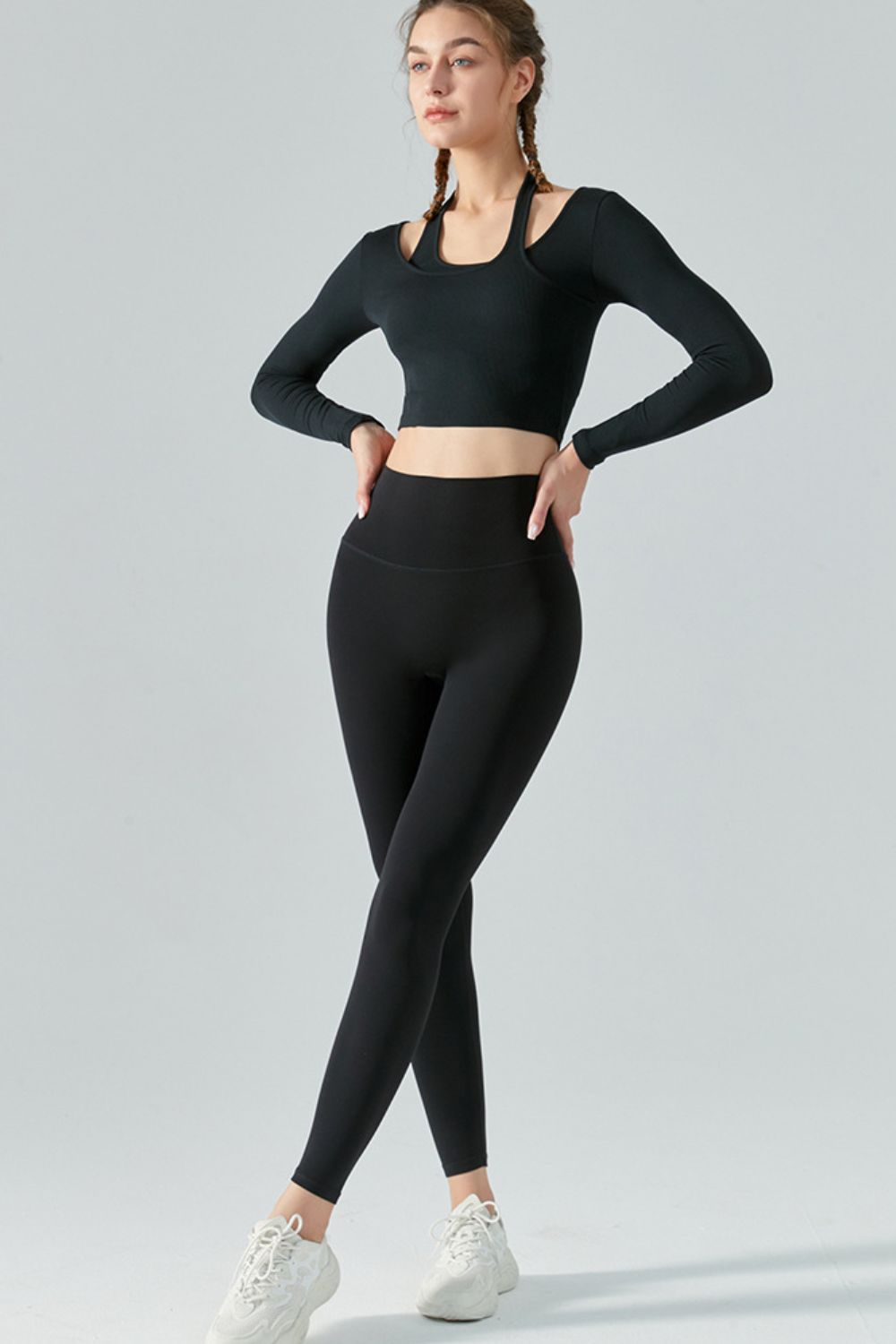 Halter Neck Long Sleeve Cropped Sports Top - Crop Tops & Tank Tops - FITGGINS