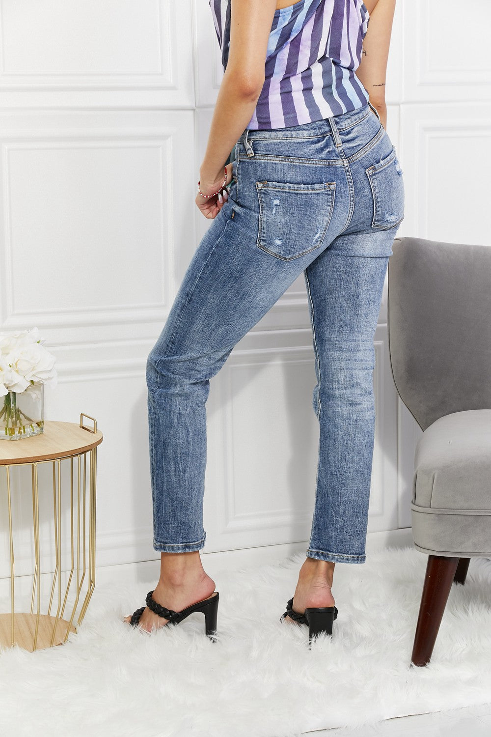 Kancan Full Size Amara High Rise Slim Straight Jeans - Jeans - FITGGINS