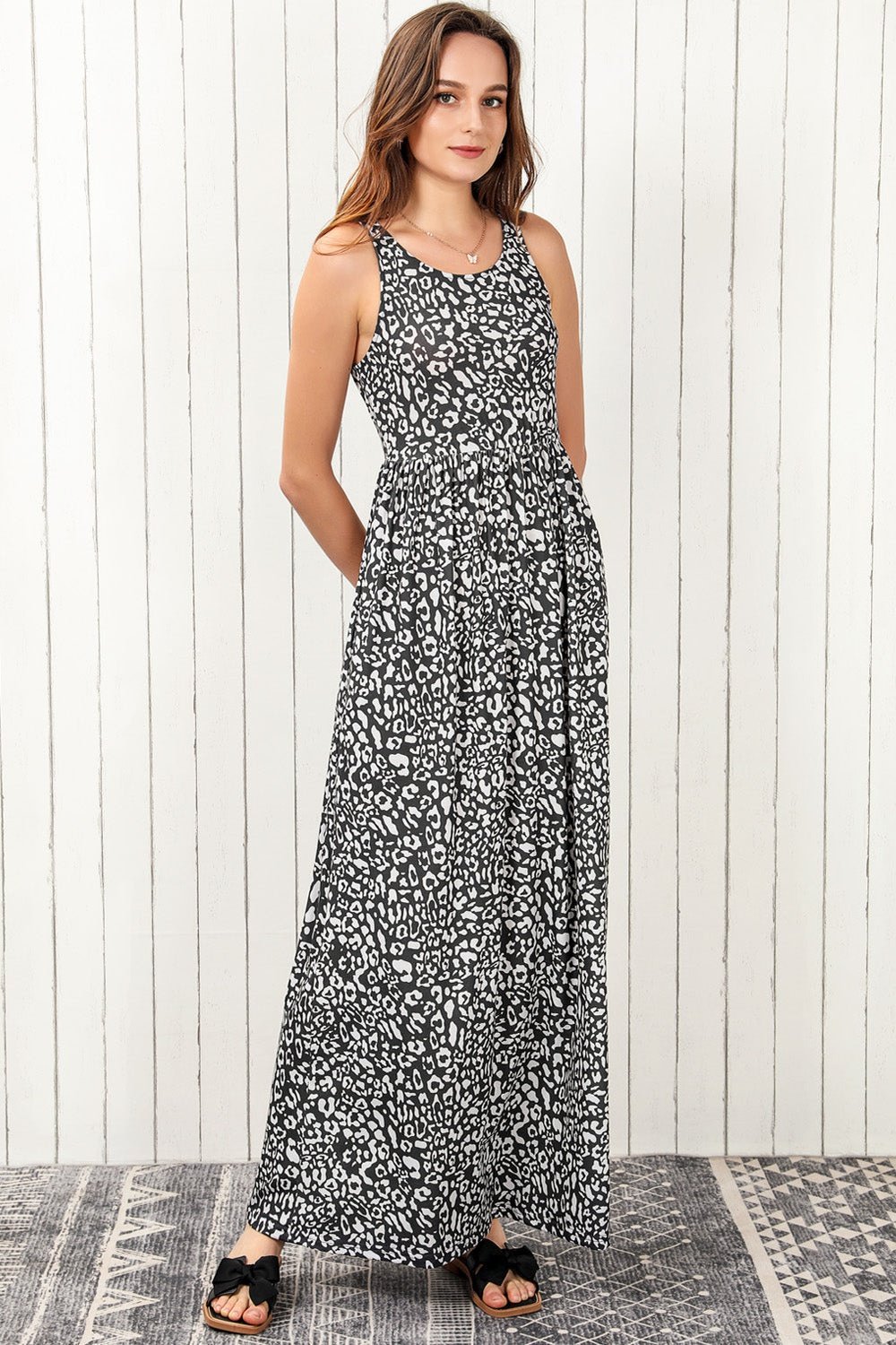 Leopard Round Neck Sleeveless Maxi Dress - Casual & Maxi Dresses - FITGGINS