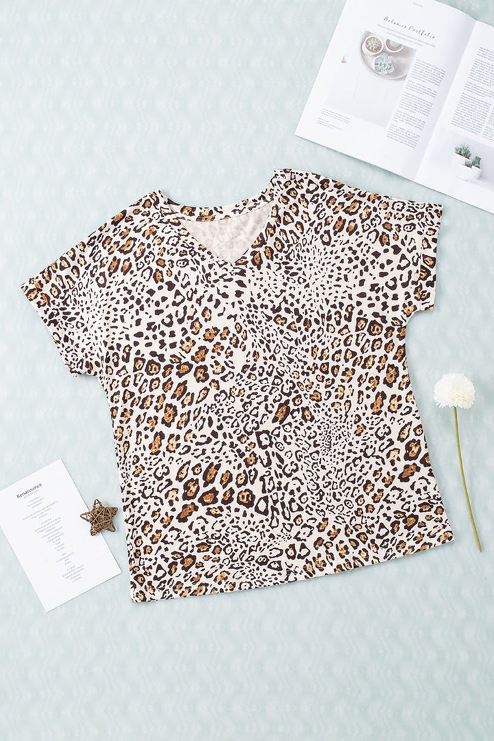 Leopard V-Neck Short Sleeve Tee Shirt - T-Shirts - FITGGINS