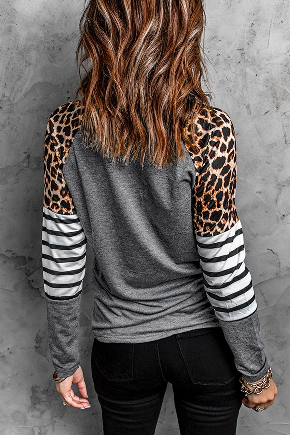 Leopard Striped Raglan Sleeve Top - T-Shirts - FITGGINS