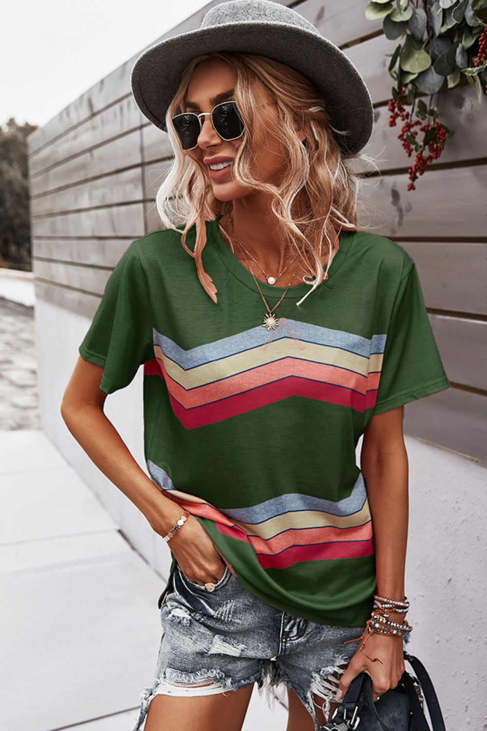 Multicolored Chevron Stripe Round Neck Side Slit T-Shirt - T-Shirts - FITGGINS