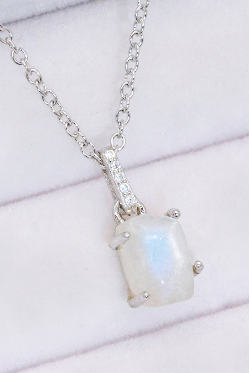 Natural Moonstone 4-Prong Pendant Necklace - Necklaces - FITGGINS