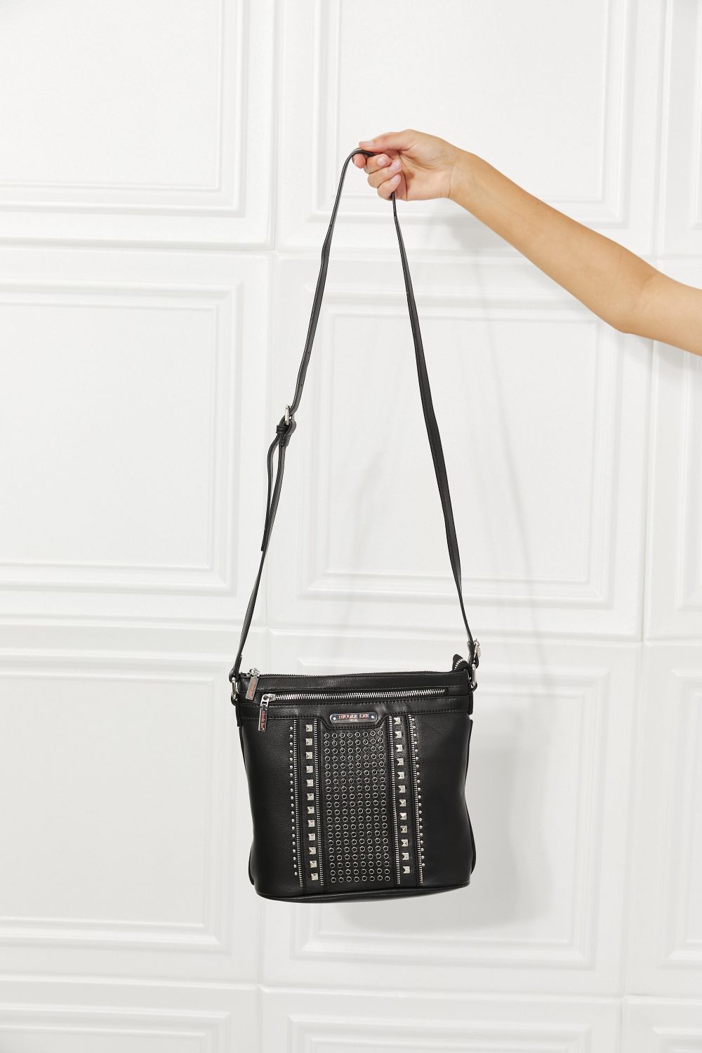 Nicole Lee USA Love Handbag - Handbag - FITGGINS