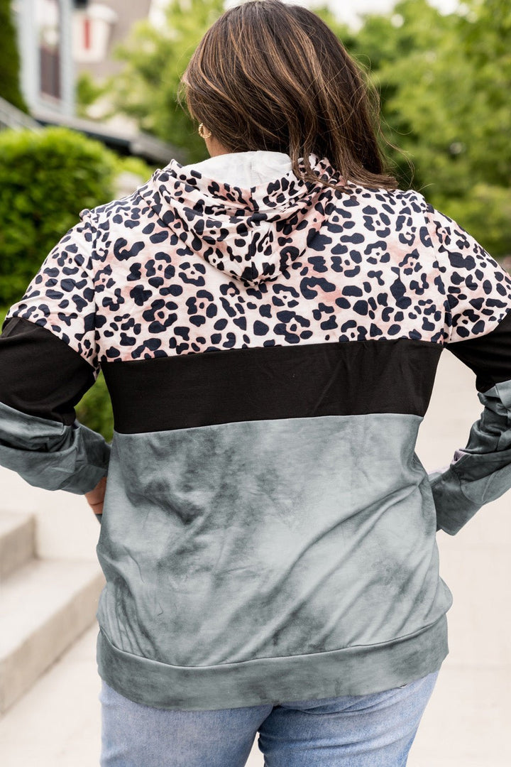 Plus Size Leopard Print Color Block Hoodie with Kangaroo Pocket - Sweatshirts & Hoodies - FITGGINS