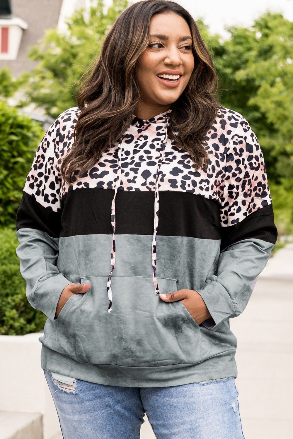 Plus Size Leopard Print Color Block Hoodie with Kangaroo Pocket - Sweatshirts & Hoodies - FITGGINS