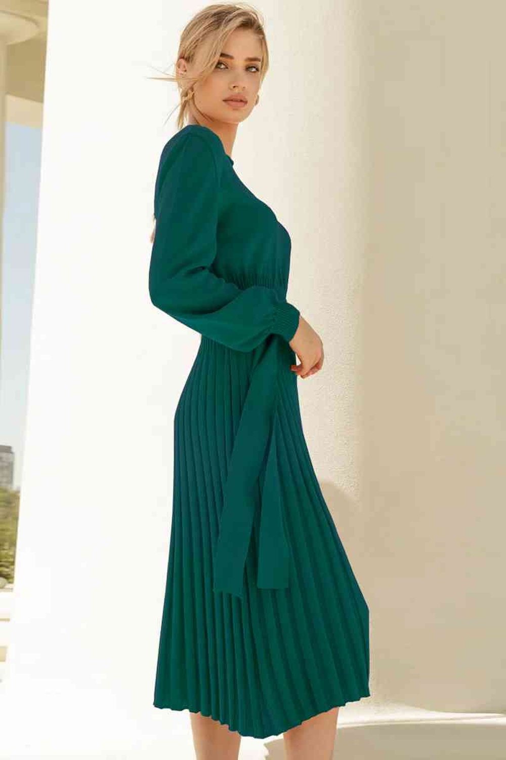 Round Neck Long Sleeve Pleated Sweater Dress - Sweater Dresses - FITGGINS